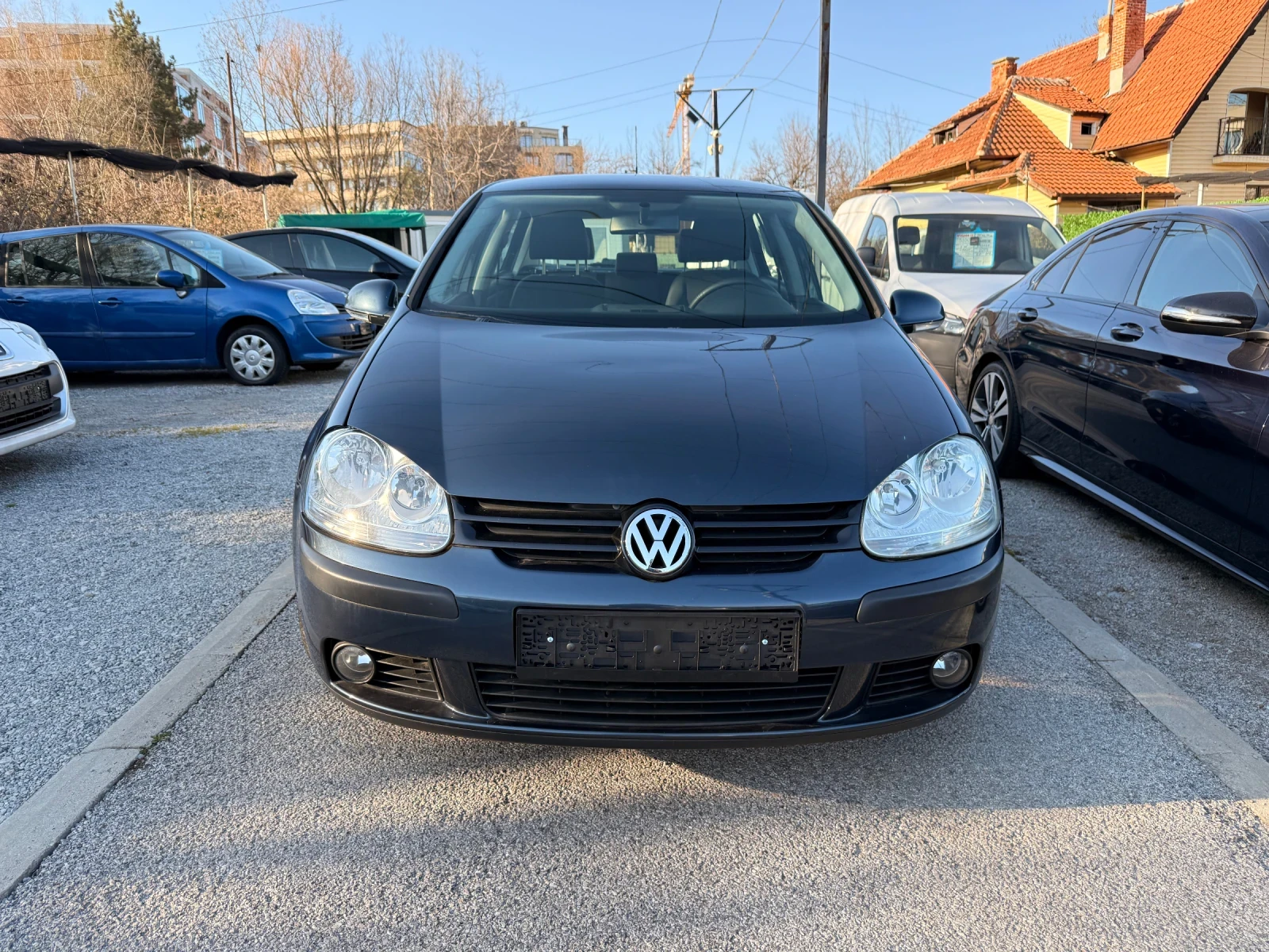 VW Golf 🇨🇭, снимка 2 - Автомобили и джипове - 54235305