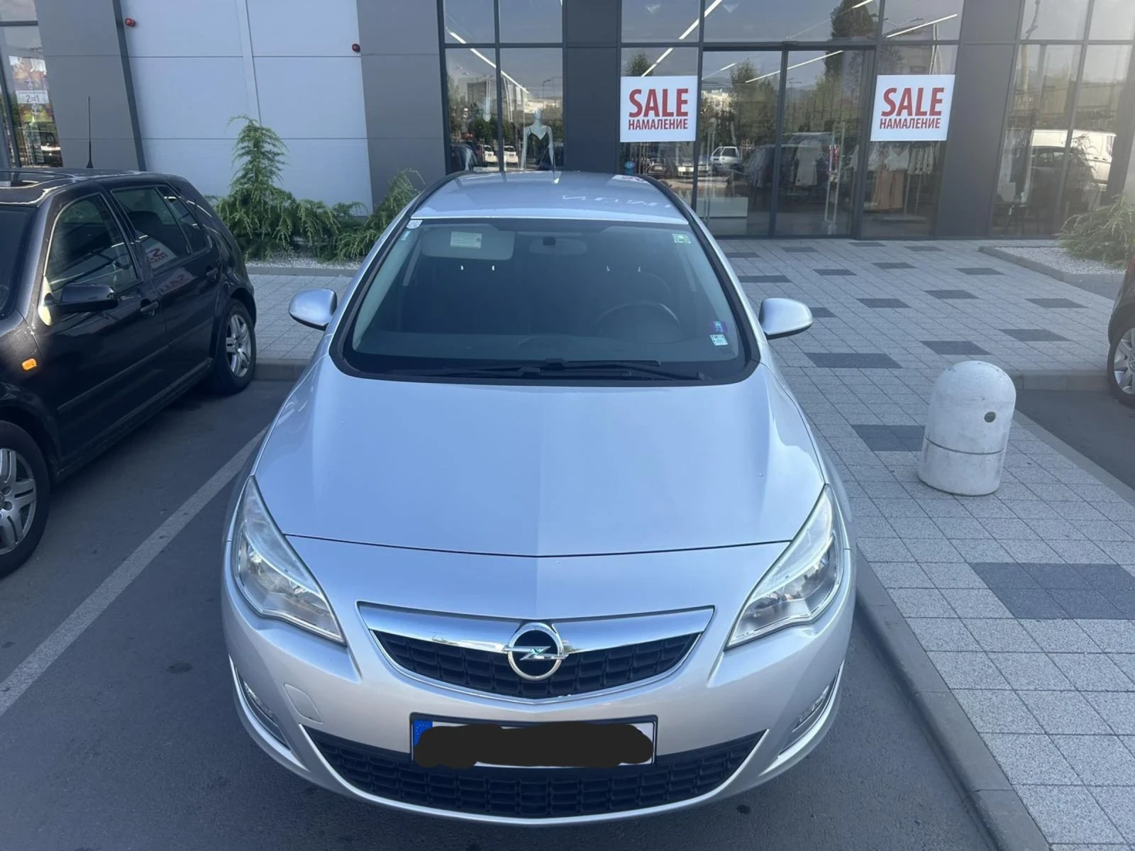 Opel Astra Бензин , снимка 2 - Автомобили и джипове - 54238376