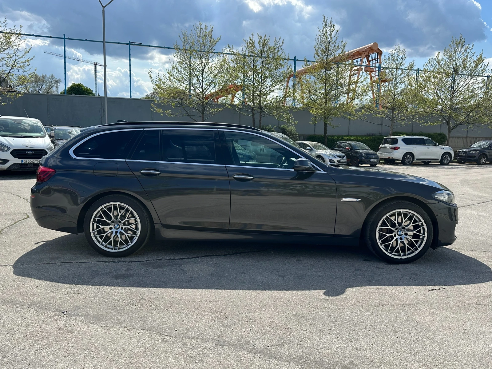 BMW 530 X Drive, снимка 5 - Автомобили и джипове - 54358066