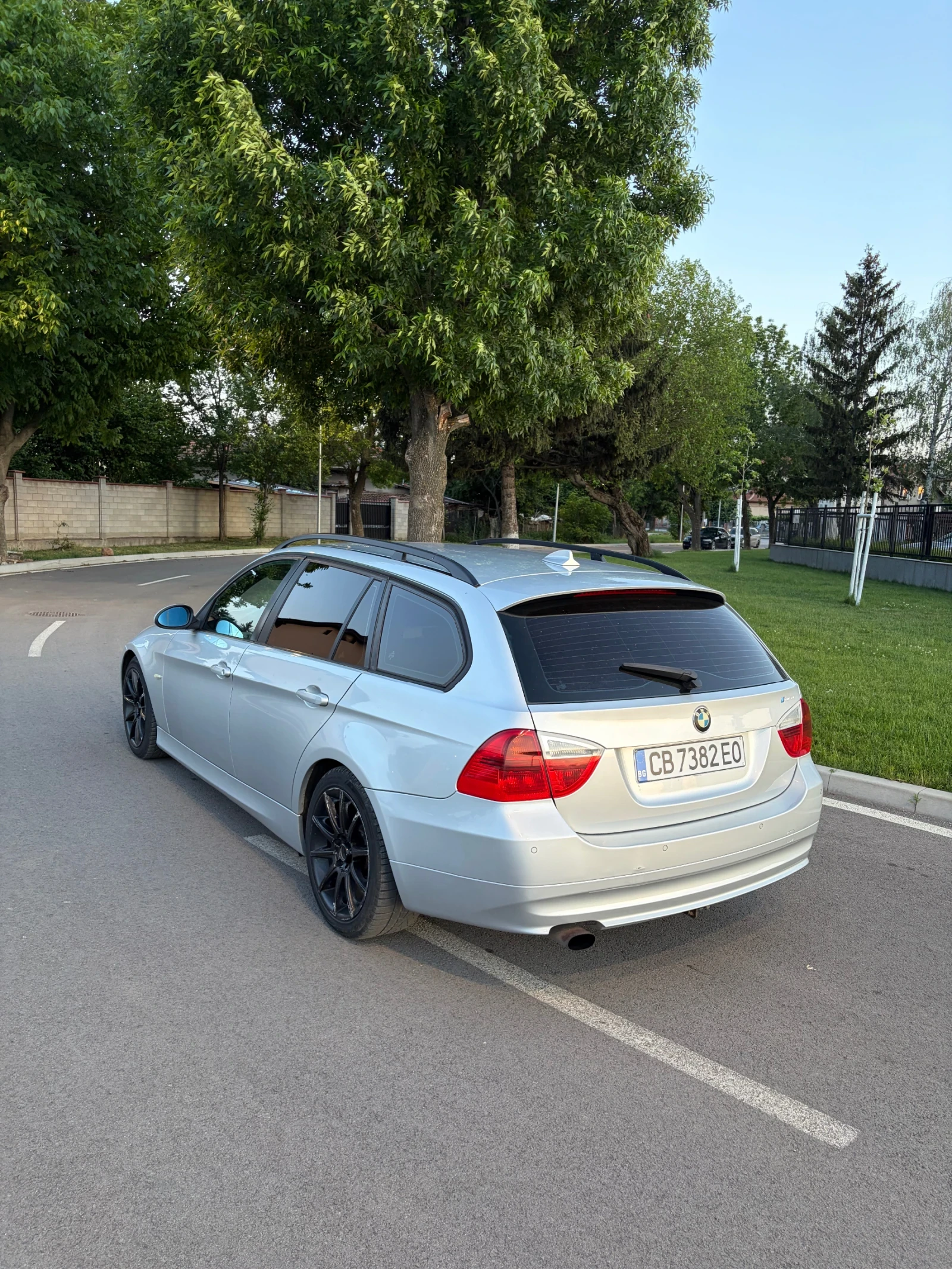 BMW 320 320d , снимка 3 - Автомобили и джипове - 54732566