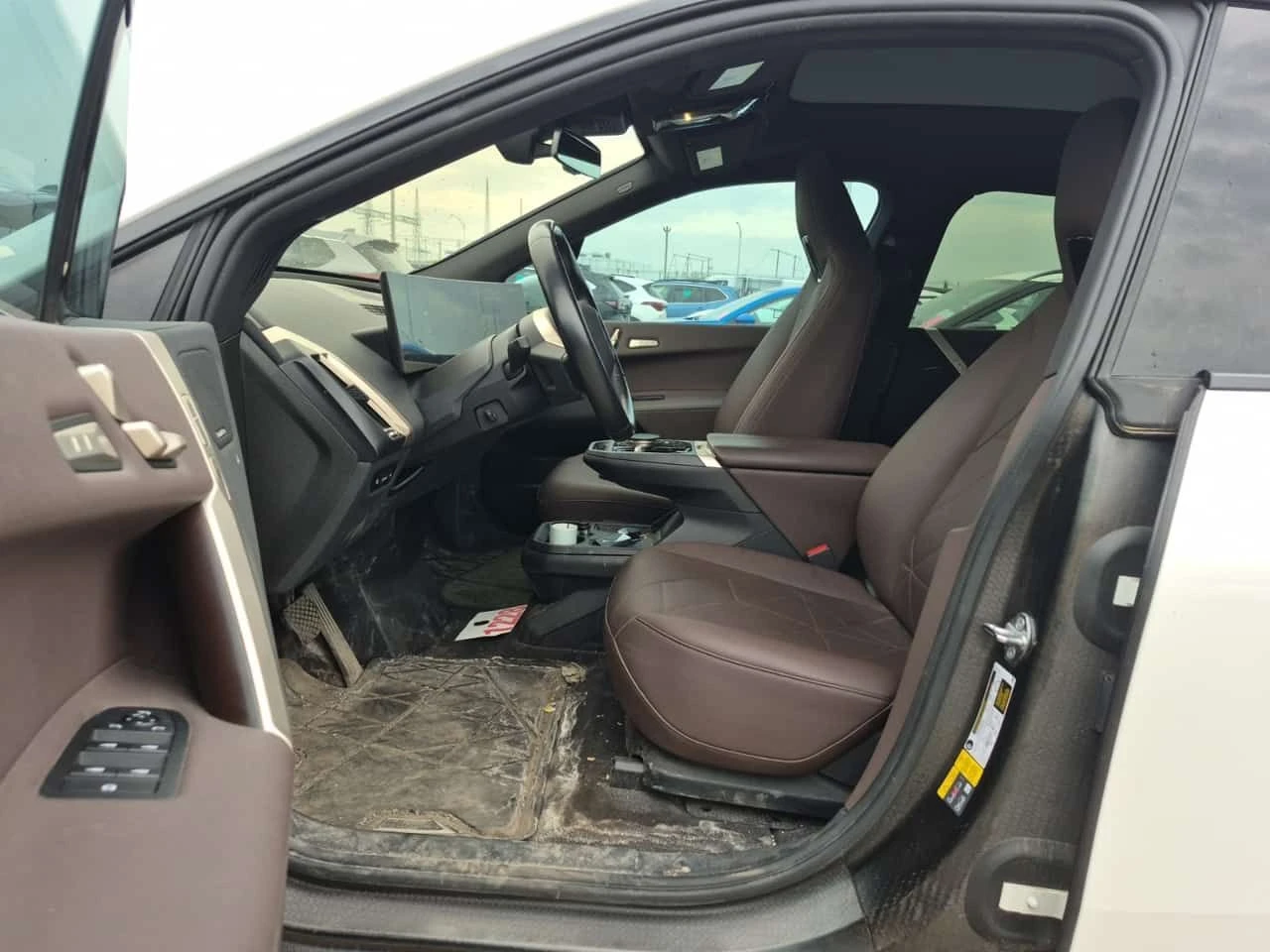 BMW iX * XDRIVE50 * ГЛАВНО ПРЕДСТАВИТЕЛСТВО НА BMW, снимка 7 - Автомобили и джипове - 55233897