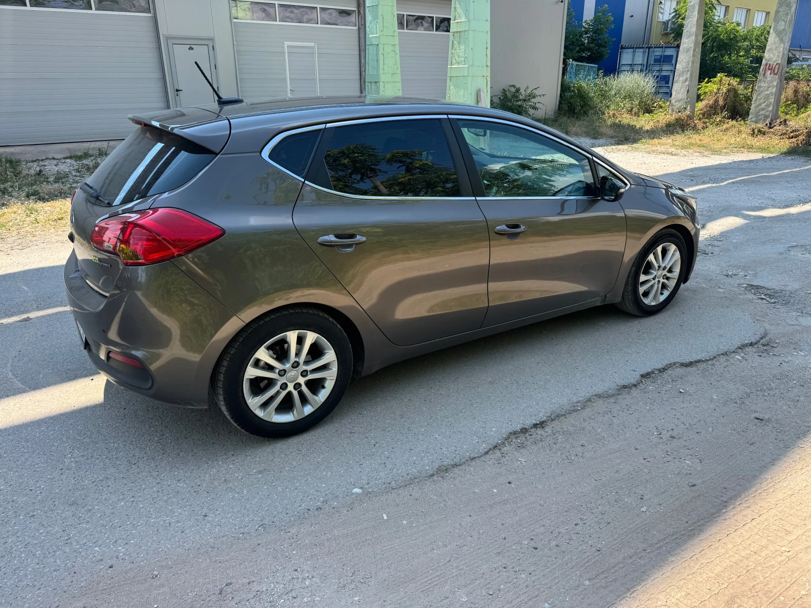 Kia Ceed Navi kam parktronik, снимка 4 - Автомобили и джипове - 55242990