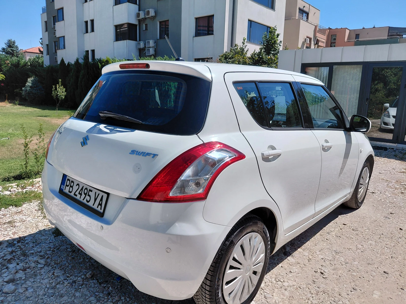 Suzuki Swift 1.2 , снимка 3 - Автомобили и джипове - 55816257