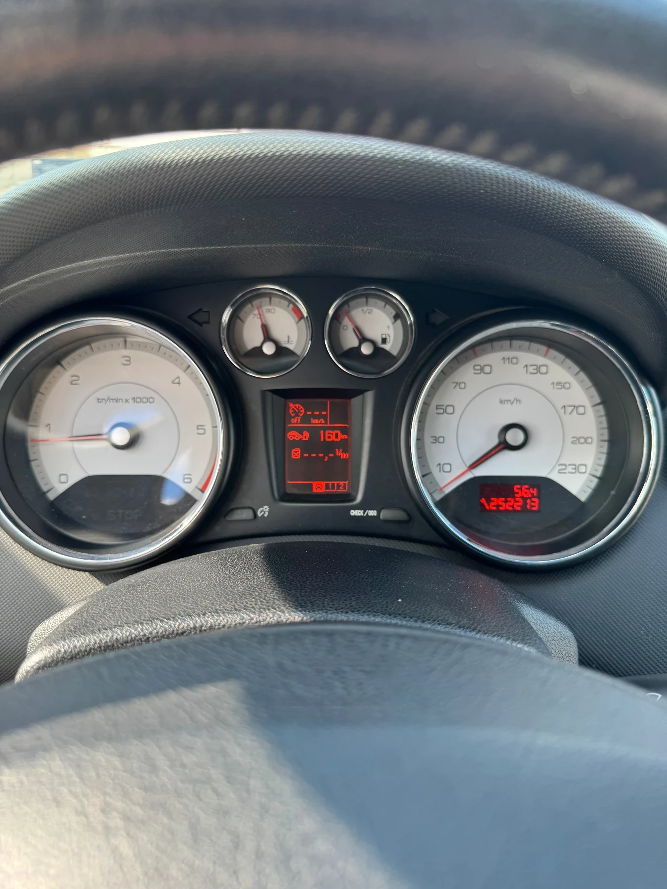 Peugeot 308, снимка 16 - Автомобили и джипове - 56253445