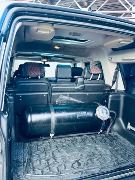 Land Rover Discovery 4.0 LPG - 9000 € / 17602.47 лв. - 24339951 9