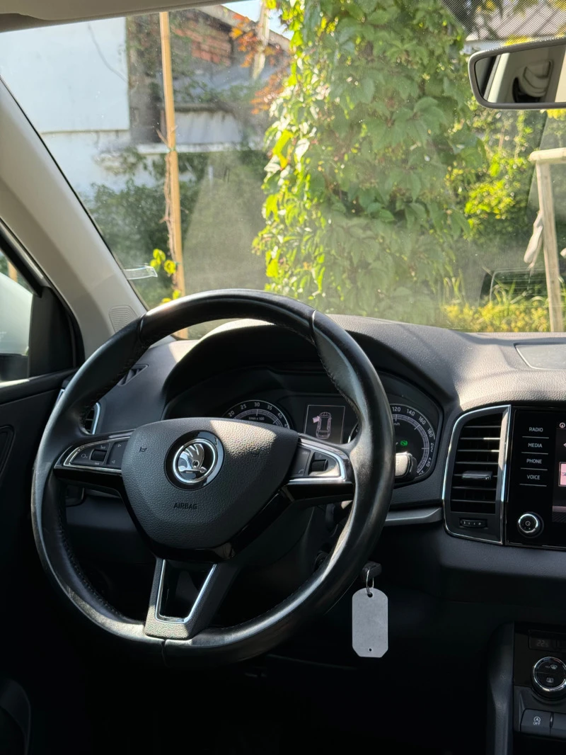 Skoda Karoq DSG Full LED Navi CarPlay , снимка 11 - Автомобили и джипове - 46540082