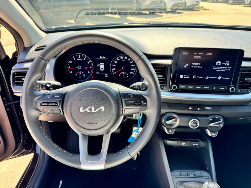 Kia Stonic 1.2i ГАЗ 84к.с на 70км. Фабрична Гаранция , снимка 10 - Автомобили и джипове - 51412429