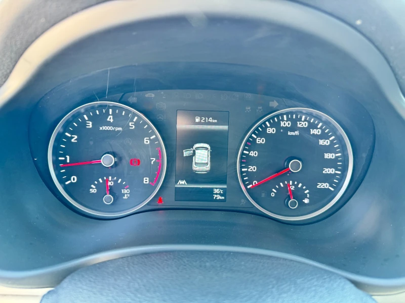 Kia Stonic 1.2i ГАЗ 84к.с на 70км. Фабрична Гаранция , снимка 9 - Автомобили и джипове - 51412429