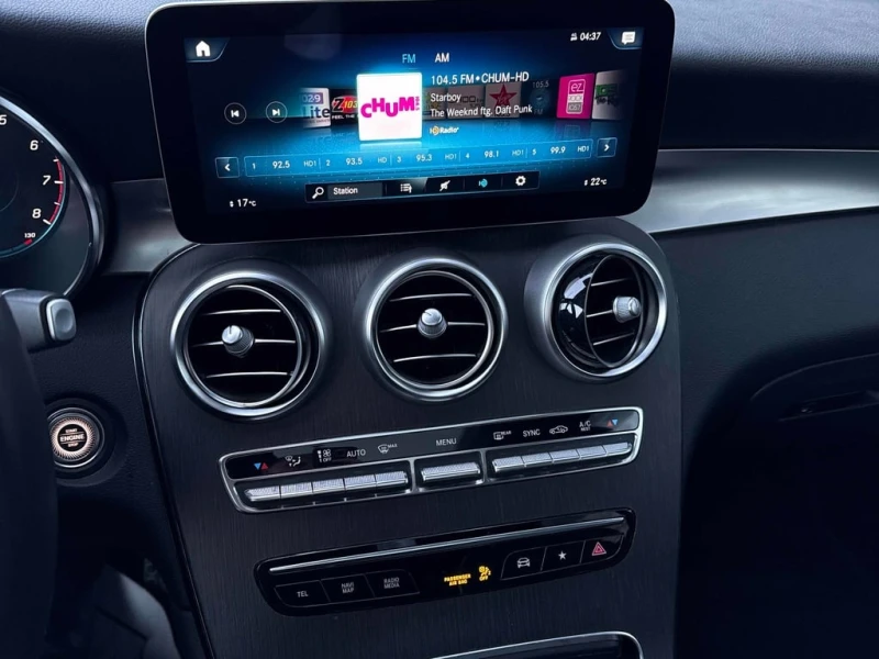 Mercedes-Benz GLC 300 2022 * CARFAX * БЕЗ ПЪРВОНАЧАЛНА ВНОСКА, снимка 9 - Автомобили и джипове - 53158405