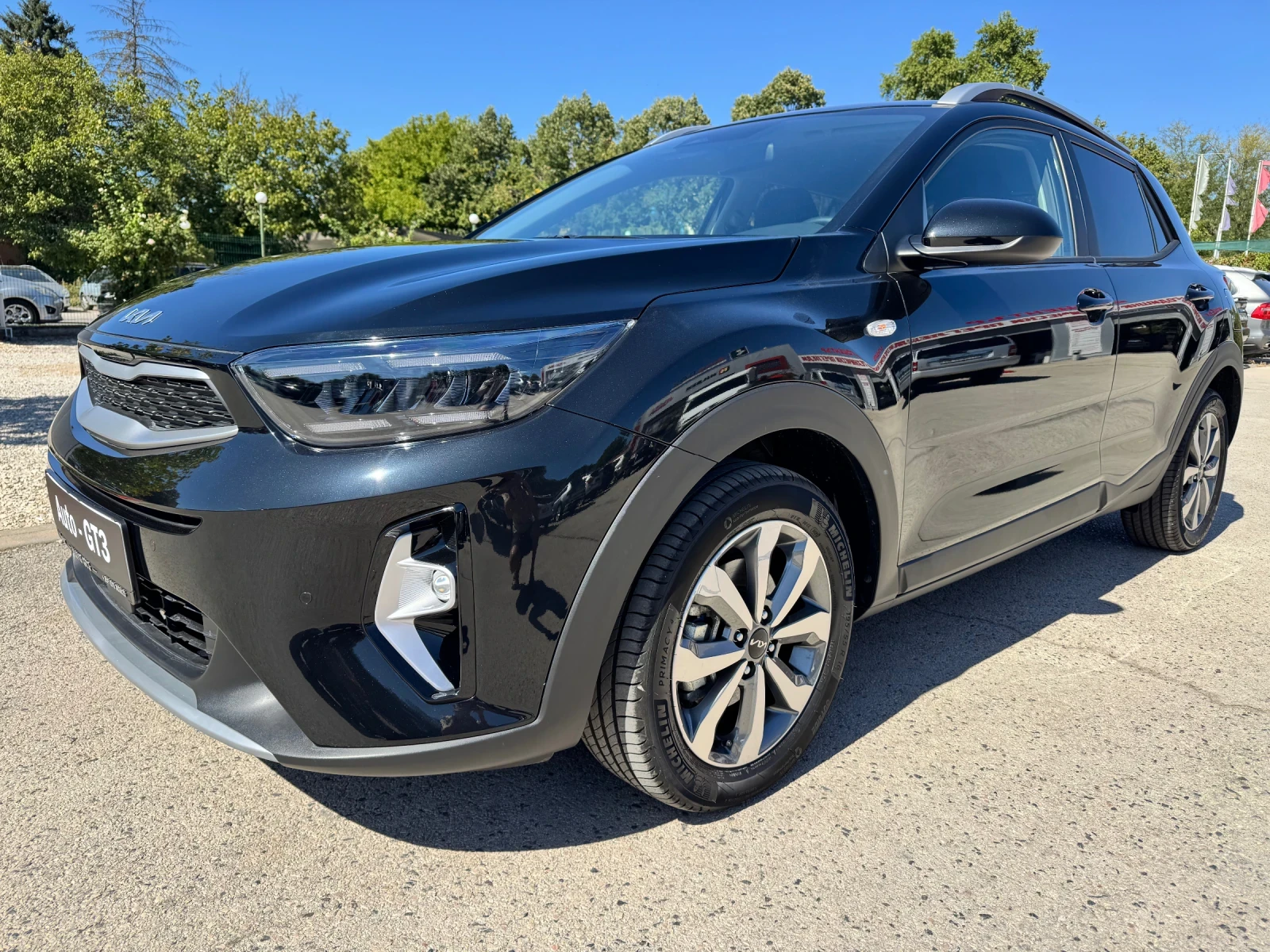 Kia Stonic 1.2i ГАЗ 84к.с на 70км. Фабрична Гаранция , снимка 1