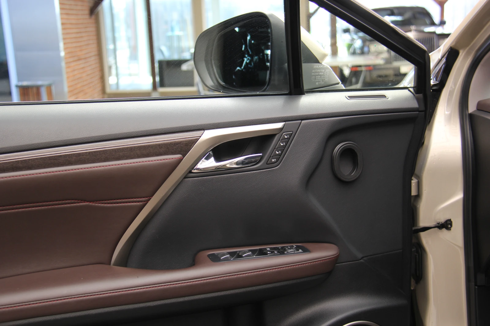 Lexus RX 450 Mark Levinson/Head-Up/Distronic/Обдухване/Panorama | Mobile.bg — изображение 17