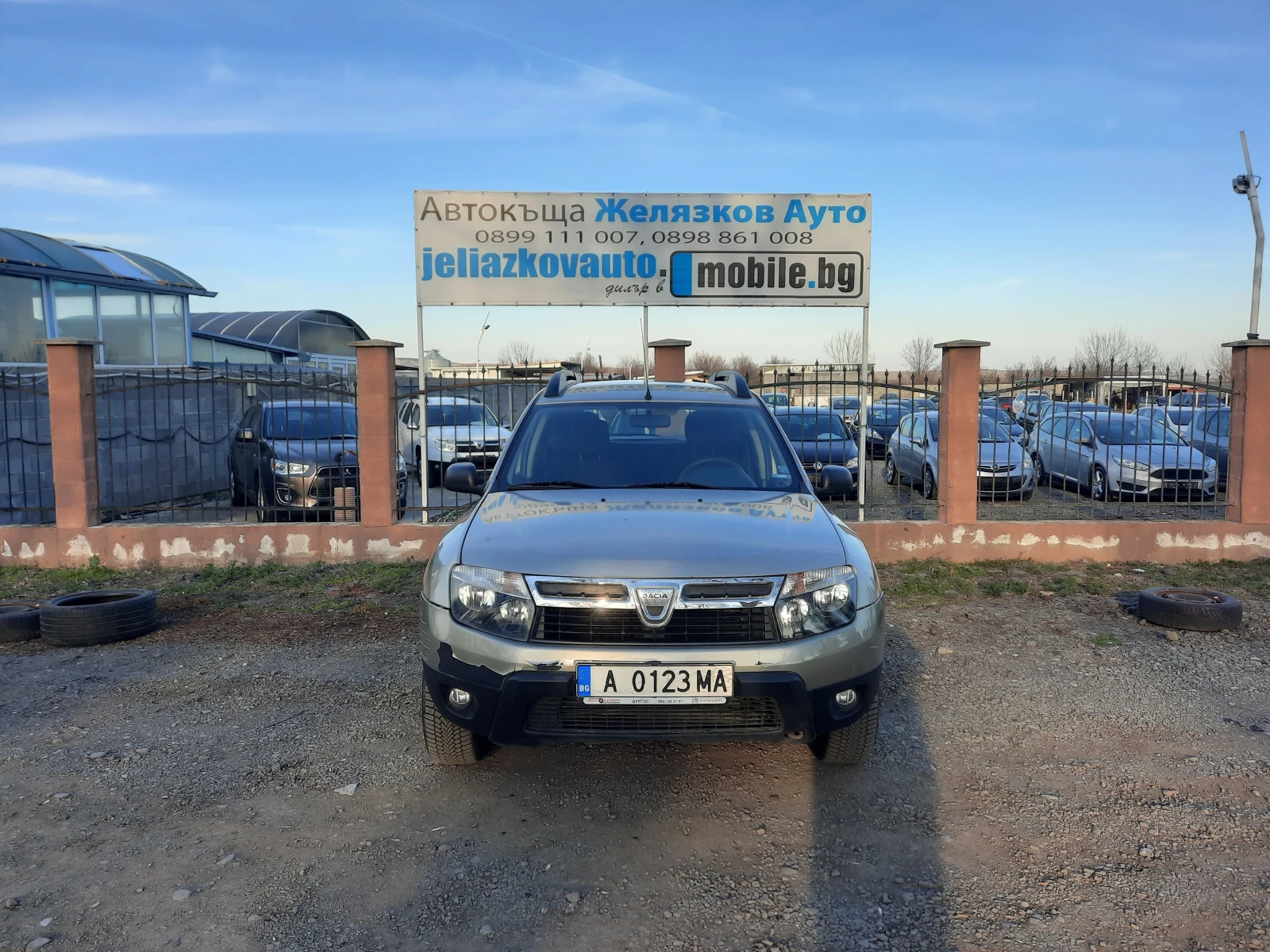 Dacia Duster 1.5 DCI 4х4 - изображение 2