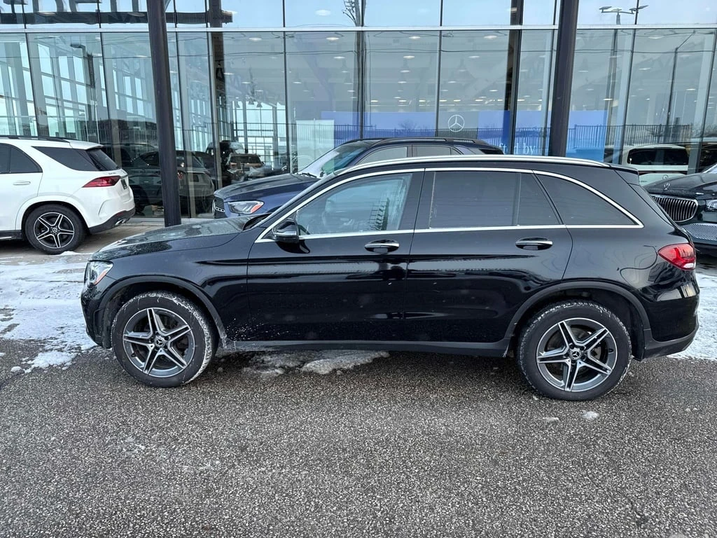Mercedes-Benz GLC 300 2022 * CARFAX * БЕЗ ПЪРВОНАЧАЛНА ВНОСКА - изображение 3