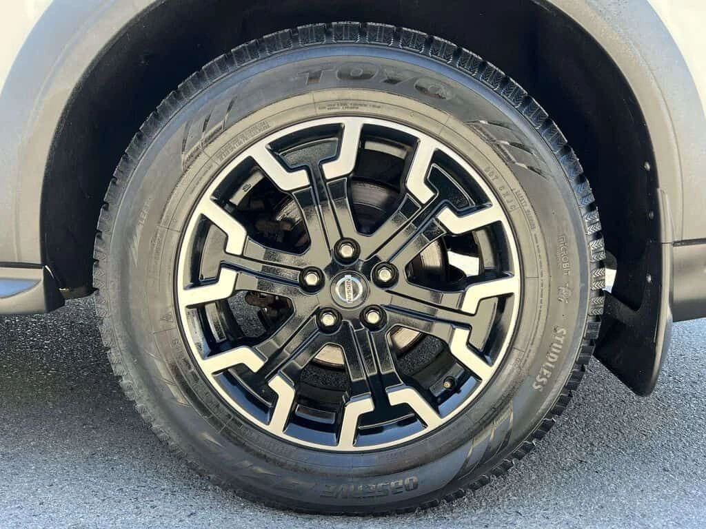 Nissan Pathfinder * SL ROCK CREEK AWD | 7 PASS | HTD LEATHER | PANO  - изображение 10