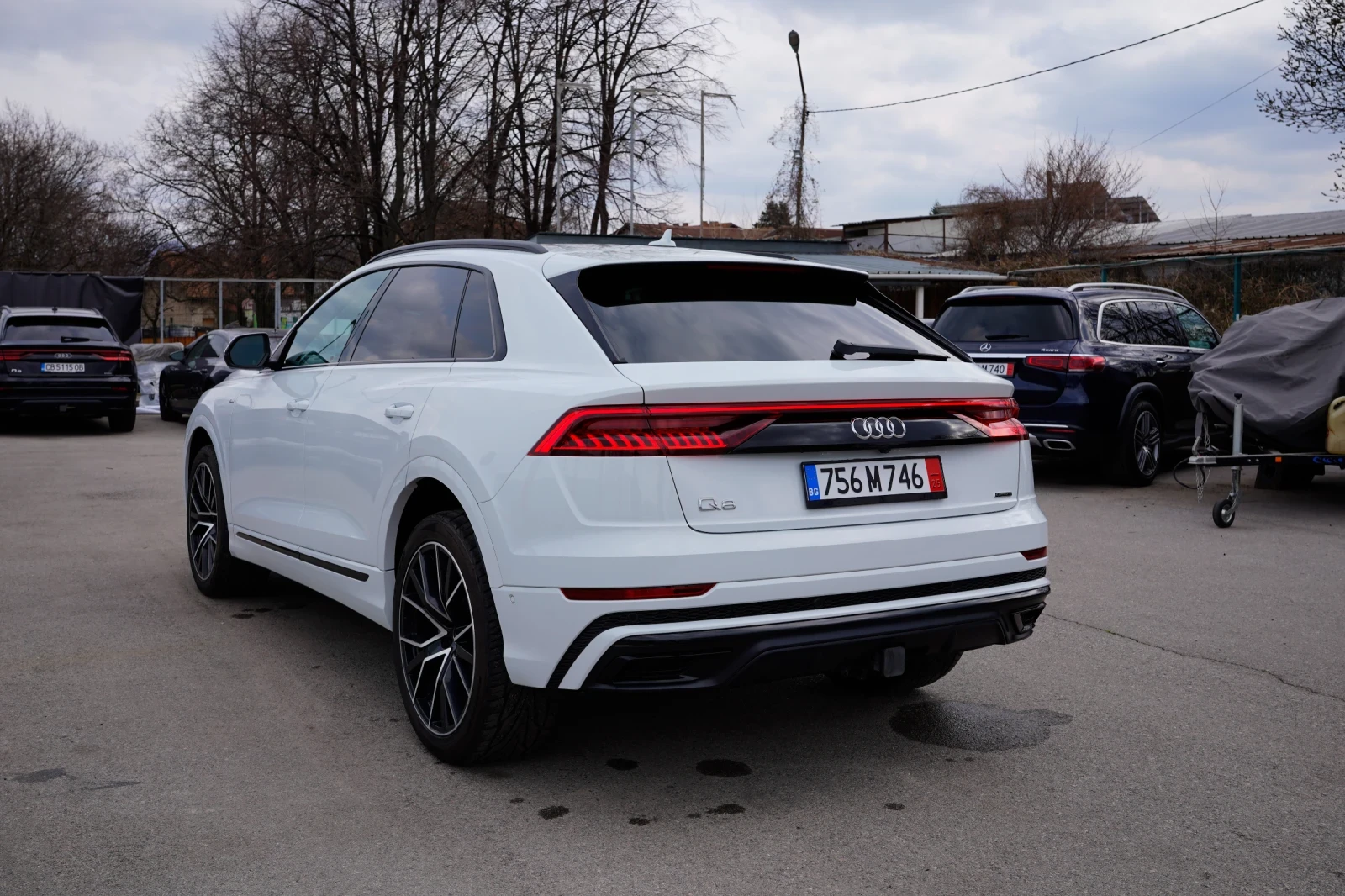 Audi Q8 55 TFSI S-line Black Optic /360/ 108хил км/ , снимка 7 - Автомобили и джипове - 53934454