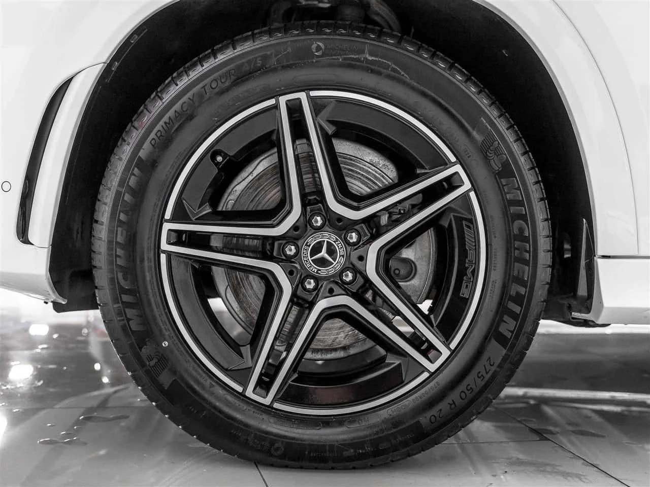 Mercedes-Benz GLE 350 AMG NIGHT PKG| PREMIUM PKG| 360CAM| BURMESTER, снимка 12 - Автомобили и джипове - 54092521