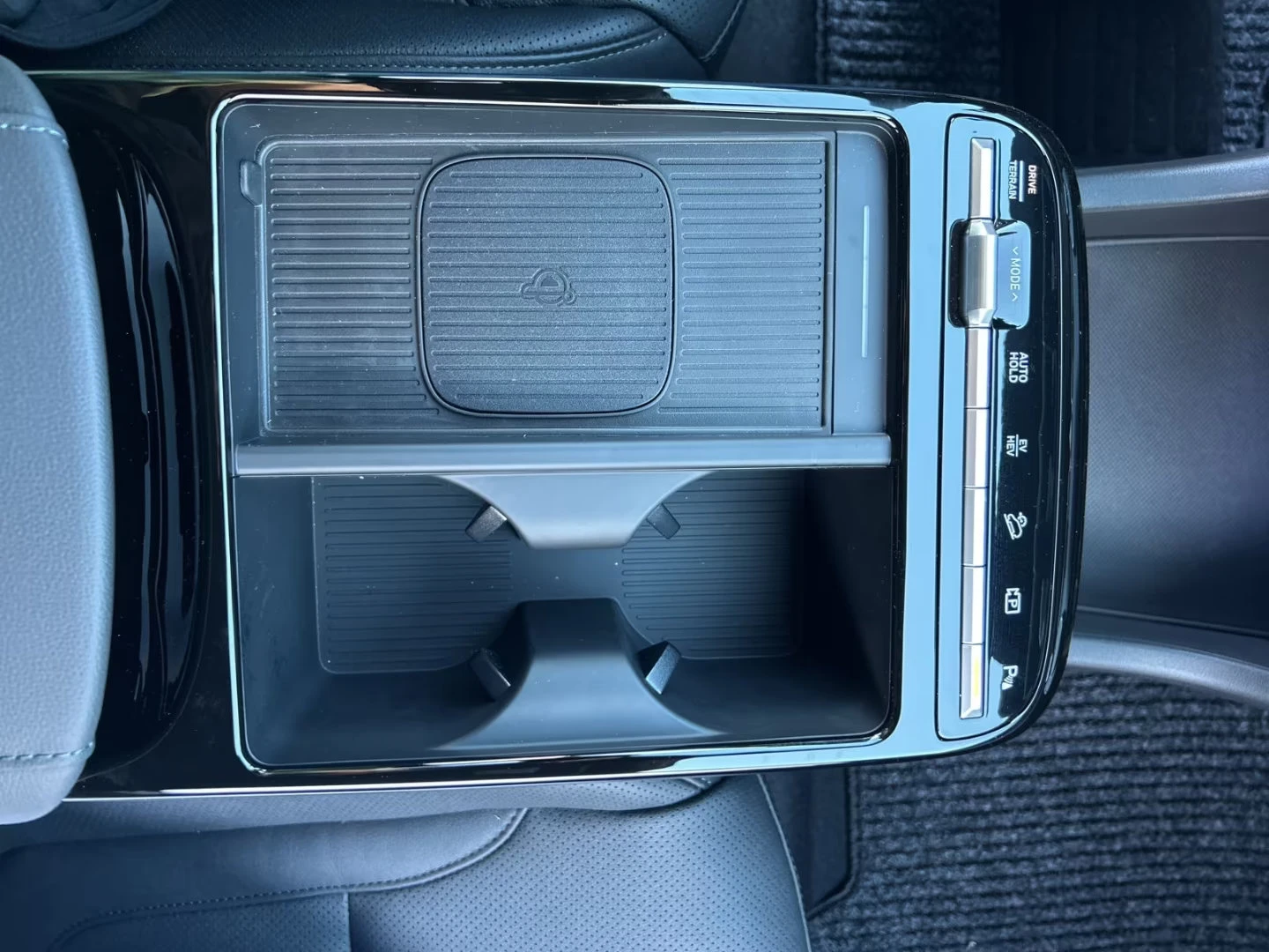 Hyundai Tucson 1.6PHEV/252HP/PRIME/4X4/360/PANO/KLESS/KRELL/288z, снимка 15 - Автомобили и джипове - 54134256