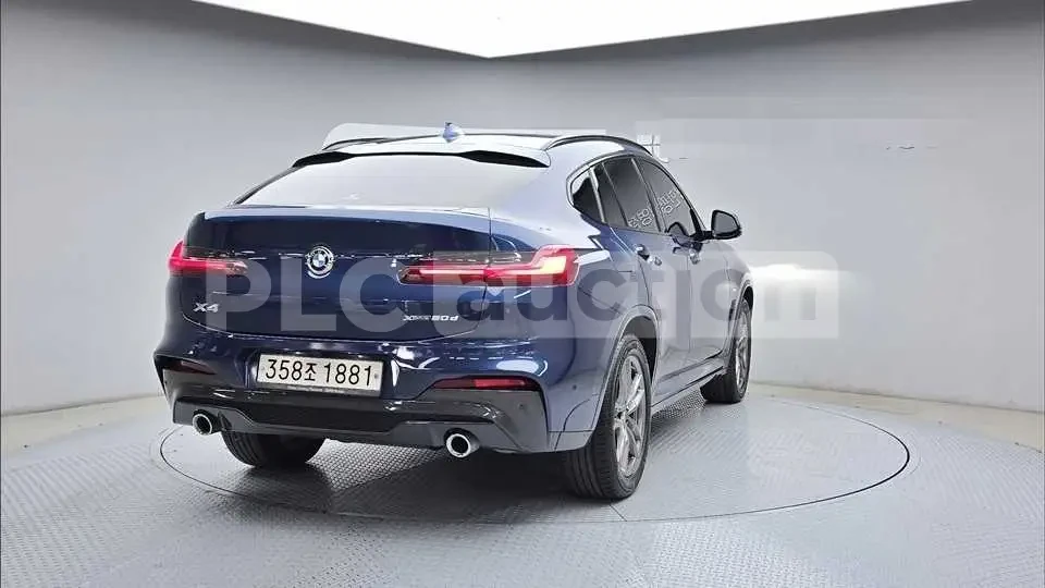 BMW X4 ПОДГРЕВИ * ПАНО * KEYLESS * , снимка 2 - Автомобили и джипове - 54555288