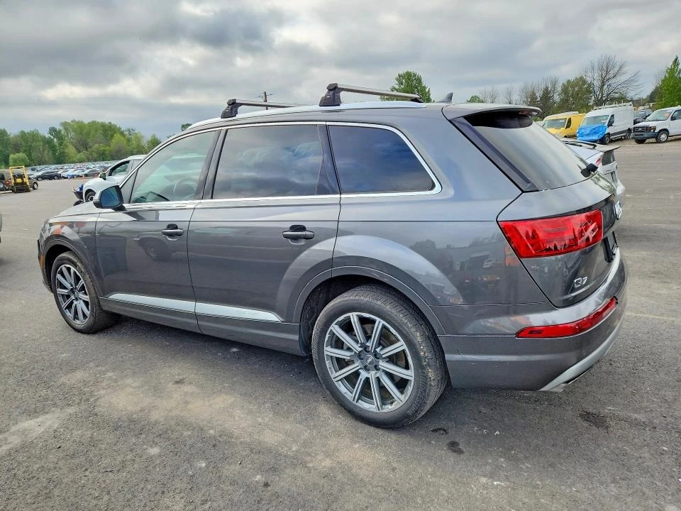 Audi Q7, снимка 2 - Автомобили и джипове - 54695559