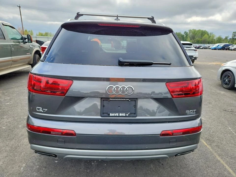 Audi Q7, снимка 6 - Автомобили и джипове - 54695559