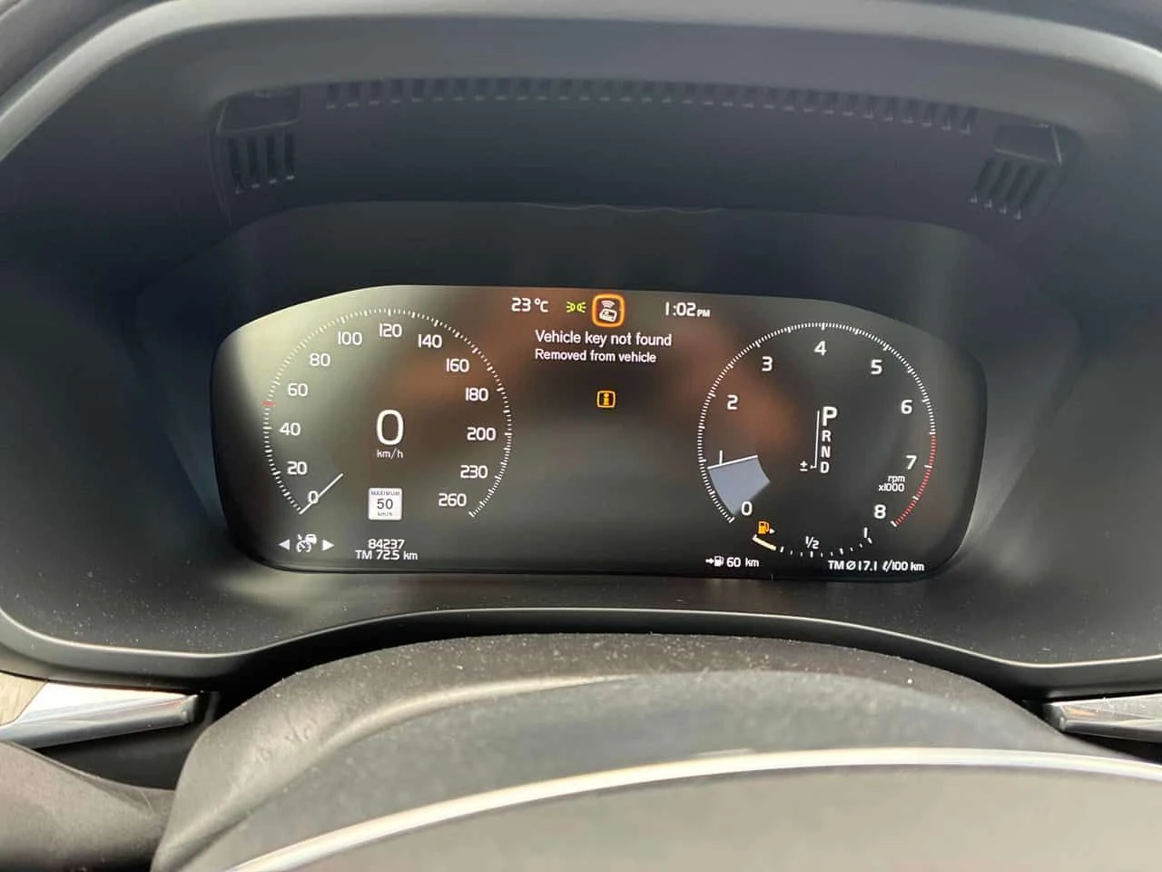 Volvo XC60 Inscription/CARFAX/ФИНАНСИРАНЕ, снимка 8 - Автомобили и джипове - 54974159