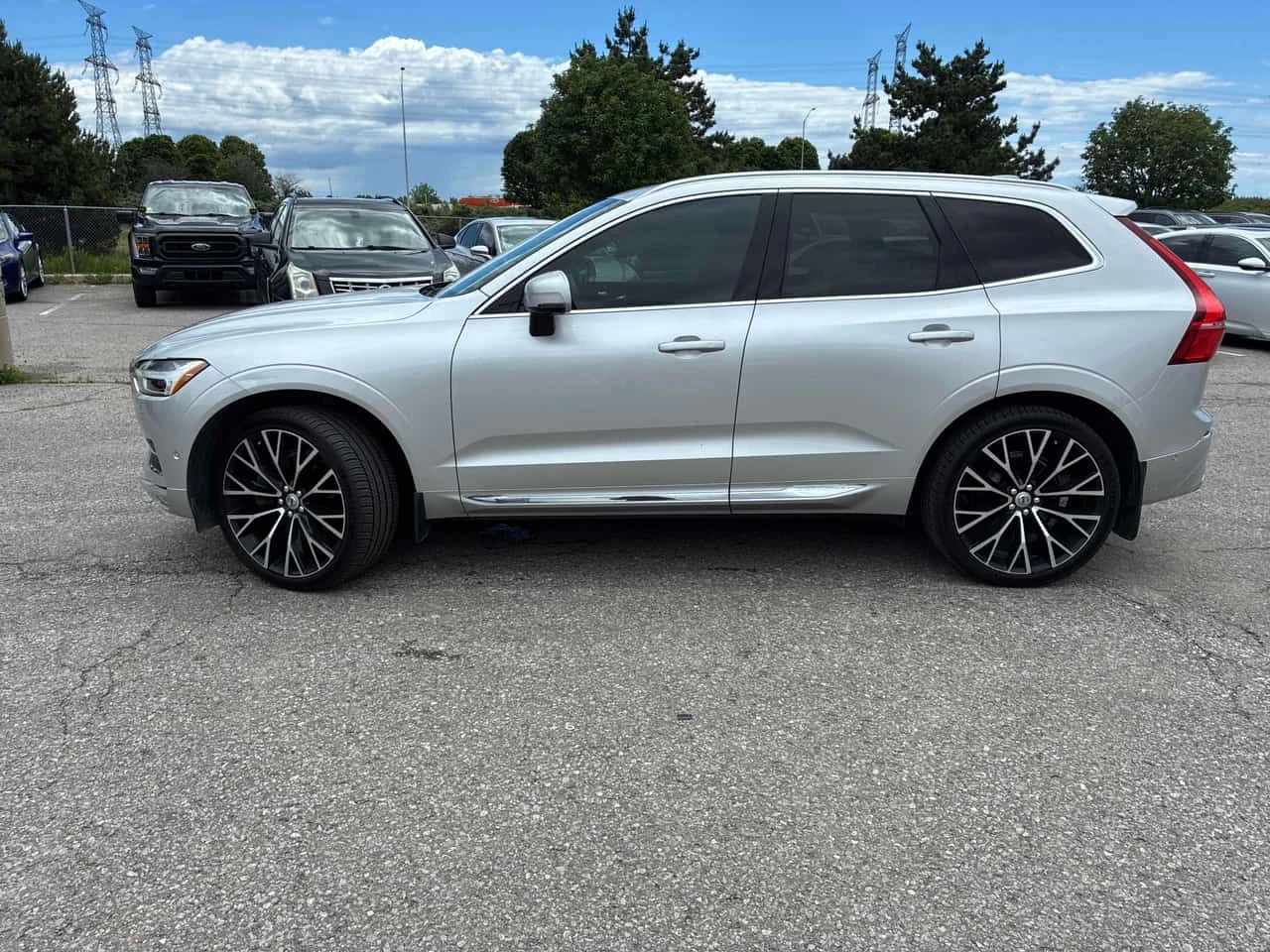 Volvo XC60 Inscription/CARFAX/ФИНАНСИРАНЕ, снимка 2 - Автомобили и джипове - 54974159