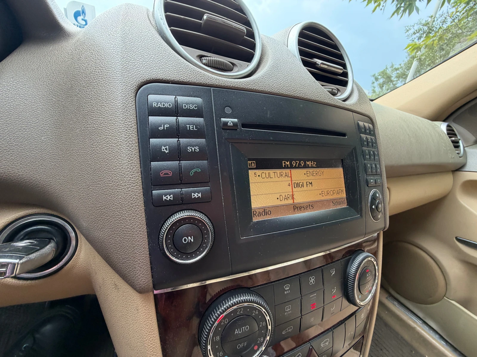 Mercedes-Benz ML 350 FACE* 2011г* НА* ПРУЖИНИ, снимка 9 - Автомобили и джипове - 55148005