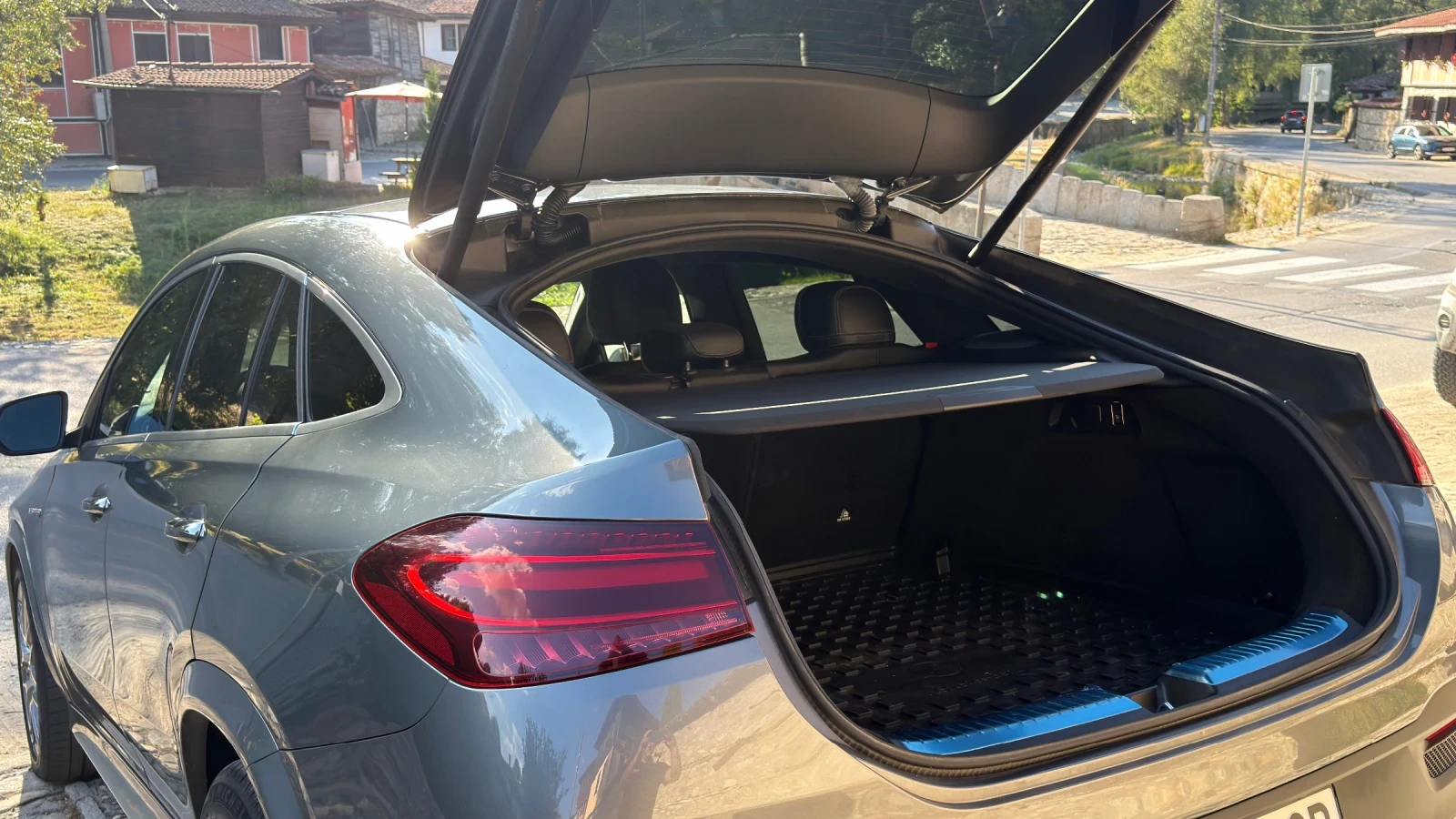 Mercedes-Benz GLE 63 S AMG Coupe 4Matic+ /Pano /Burmesrer /360 / Exclusive, снимка 10 - Автомобили и джипове - 55906075