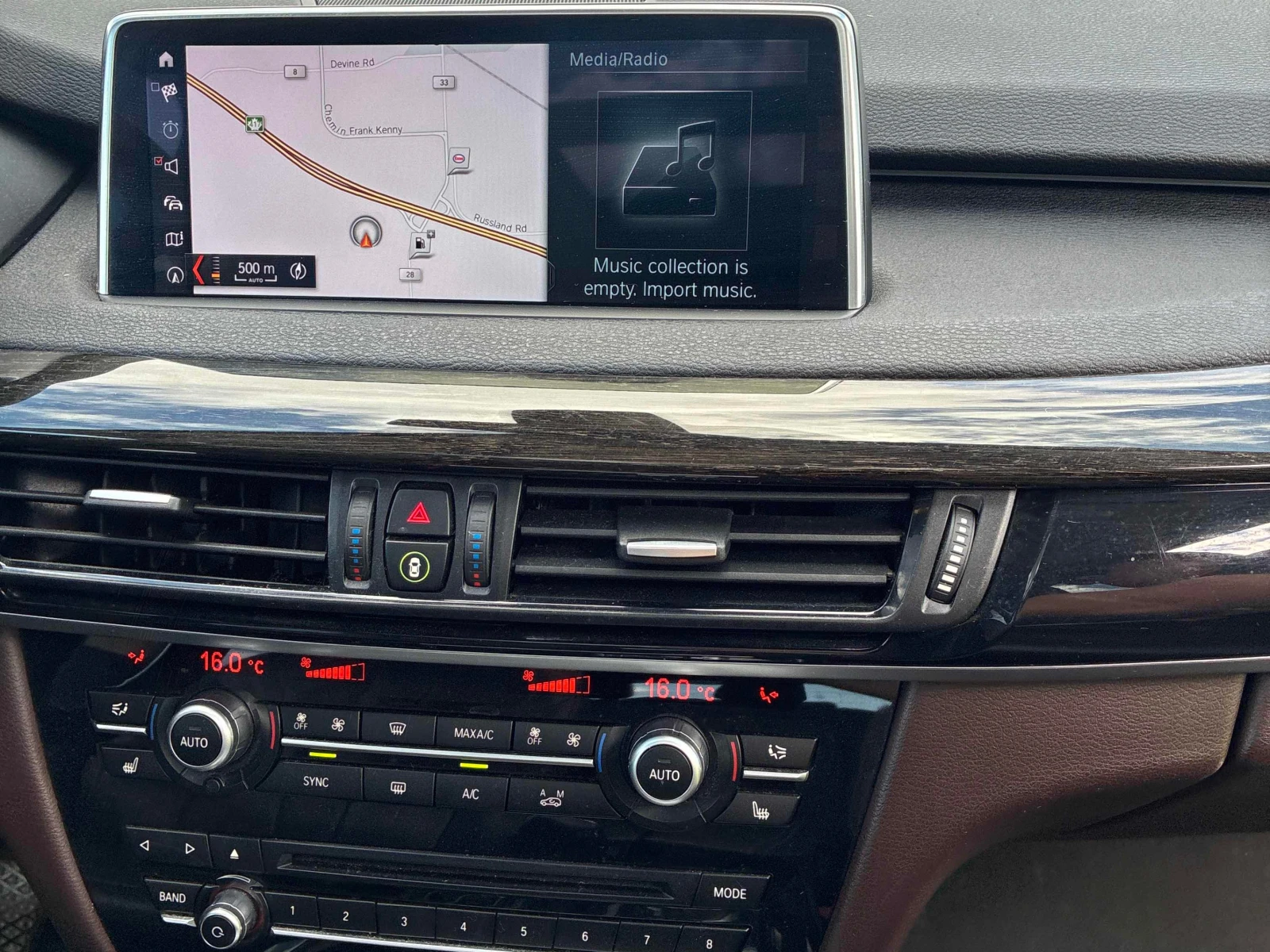 BMW X5 * xDrive35i * АВТОКРЕДИТ БЕЗ ПЪРВОНАЧАЛНА ВНОСКА* , снимка 11 - Автомобили и джипове - 55975569