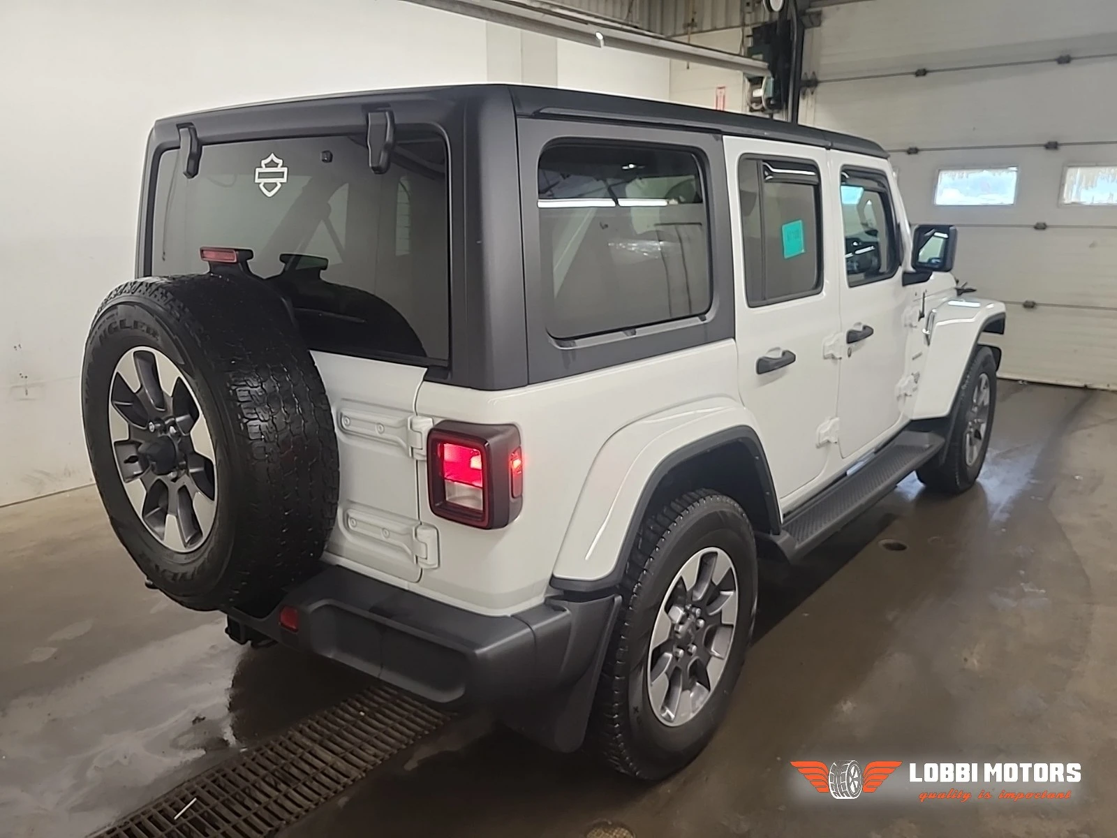Jeep Wrangler, снимка 3 - Автомобили и джипове - 56102687