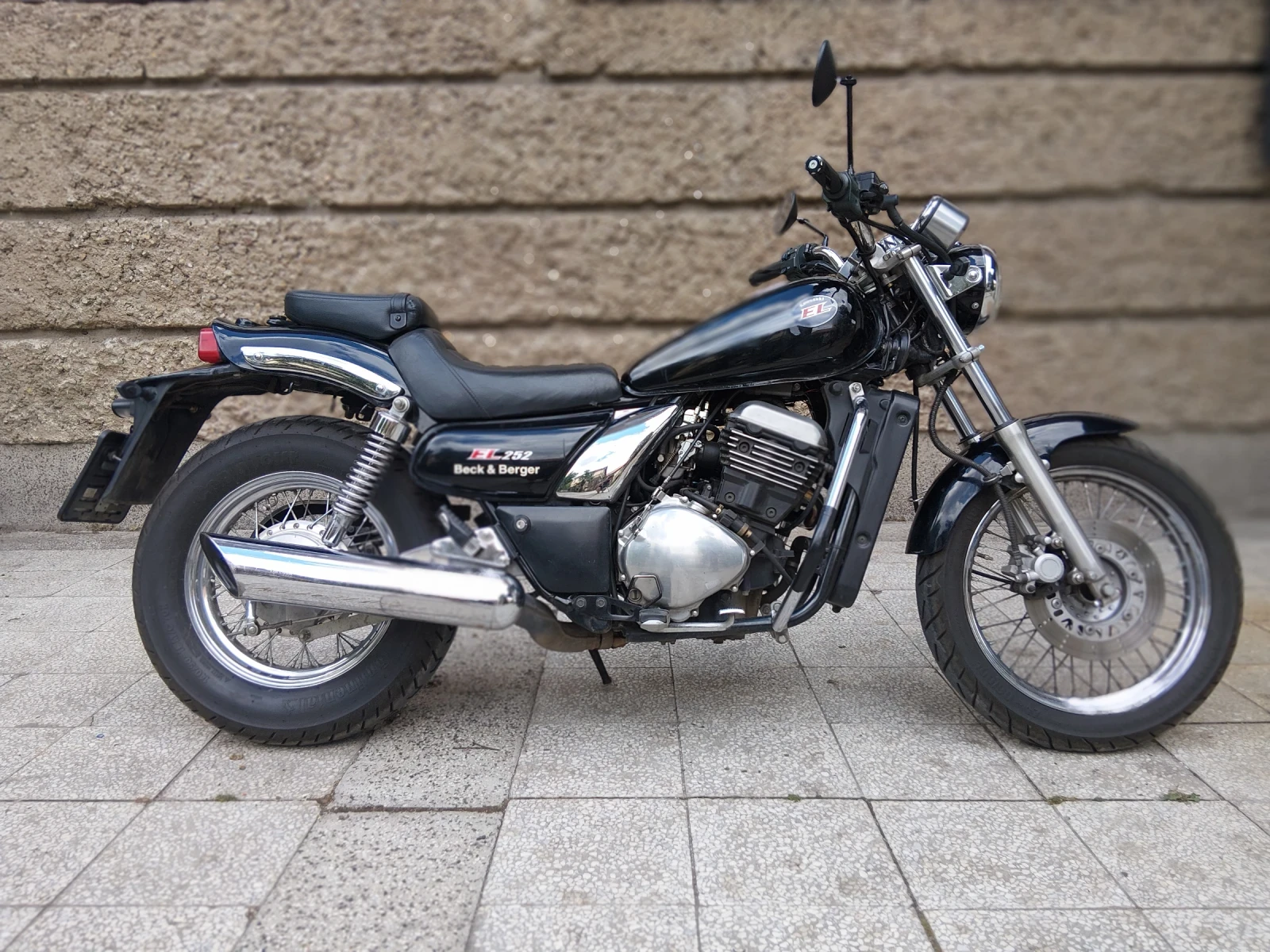 Kawasaki Eliminator EL 252