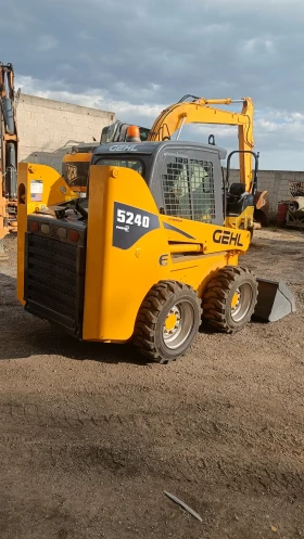        GEHL 5240