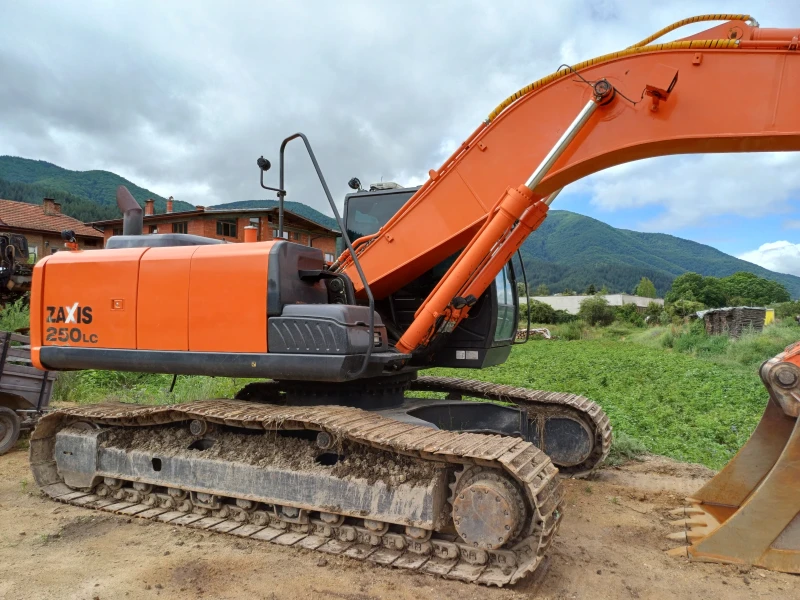 Багер Hitachi Zaxis 250LC Внос Норвегия, снимка 2 - Индустриална техника - 48459608