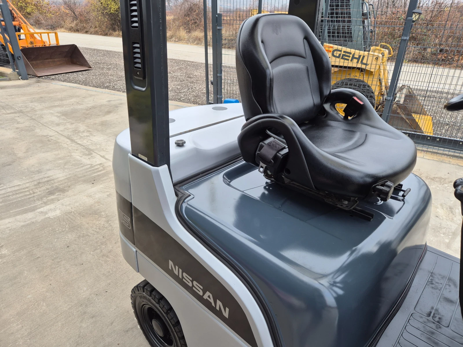  Nissan 1.5  /  /   ! | Mobile.bg   11