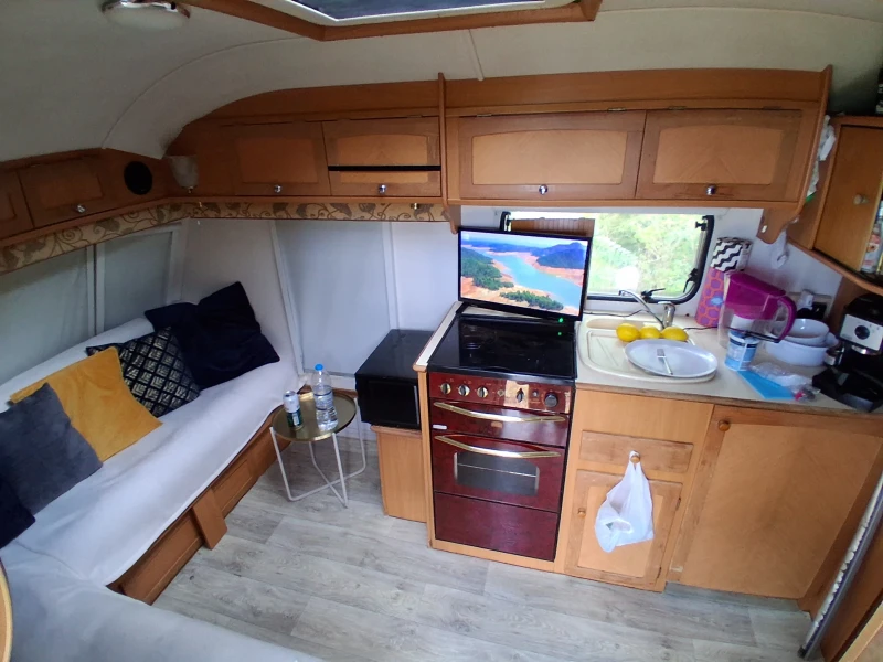 Каравана Avondale LAND RANGER 6400, снимка 7 - Каравани и кемпери - 51492061