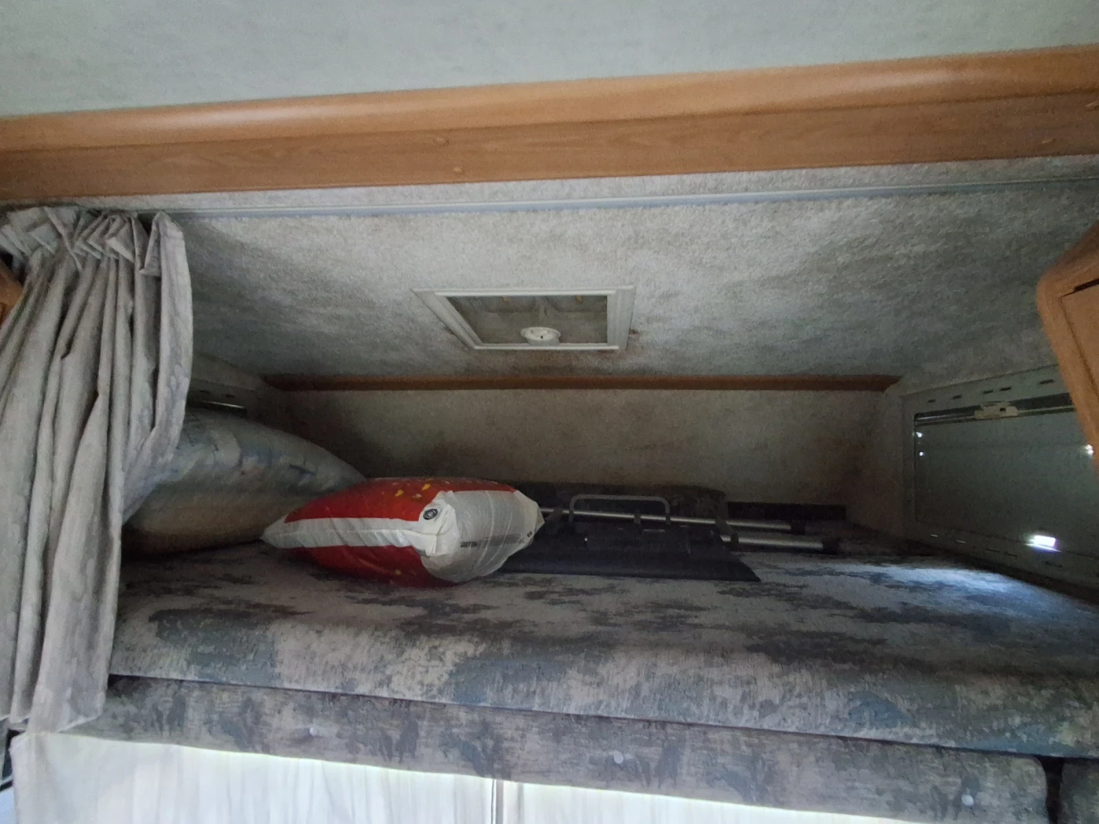 Кемпер Fiat Ducato, снимка 8 - Каравани и кемпери - 56140601