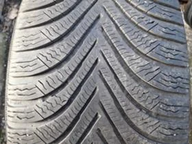 Гуми Зимни 225/50R17, снимка 7