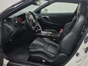 Nissan Gt-r PREMIUM АВТО КРЕДИТ, снимка 8