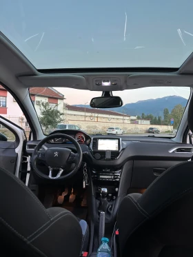 Peugeot 208, снимка 14