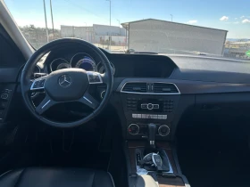 Mercedes-Benz C 220 7G* FULL* Топ състояние, снимка 9