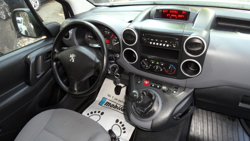 Peugeot Partner 1.6HDI/климатик, снимка 13 - Автомобили и джипове - 46468043