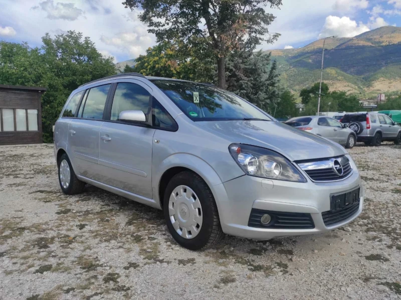 Opel Zafira 7 места , снимка 11 - Автомобили и джипове - 47274463