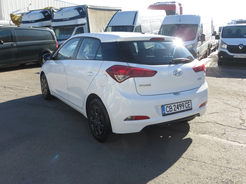 Hyundai I20 1.3 Euro 6b, снимка 3 - Автомобили и джипове - 47445059