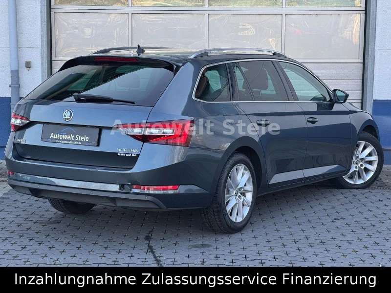 Skoda Superb 2.0 TDI 150кс Combi Bi-Xenon Navi, снимка 4 - Автомобили и джипове - 49258067