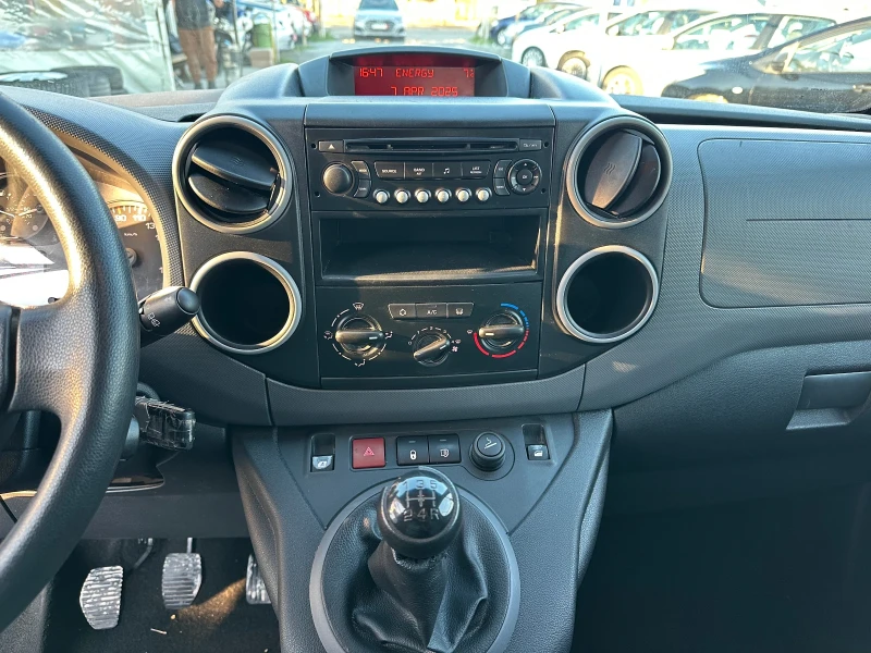Citroen Berlingo 1.6 HDI-90k.c.-ТОВАРЕН, снимка 10 - Автомобили и джипове - 49818371