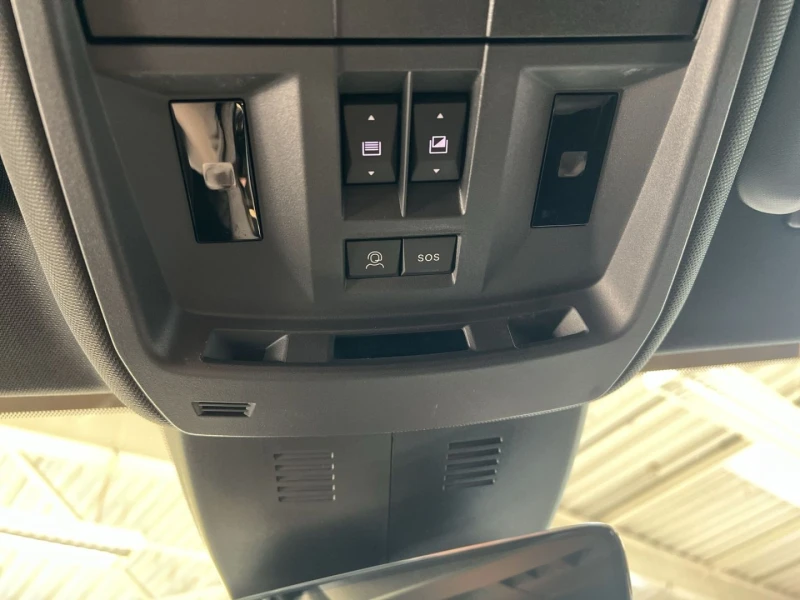 Peugeot 5008 НОВ!GT/209HP/FACE-LIFT/NAVI/LED/AMBI/360/254vpr, снимка 16 - Автомобили и джипове - 49906506