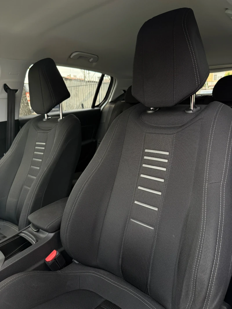 Peugeot 308 1.6 DIESEL AUSTRIA, снимка 9 - Автомобили и джипове - 51216472