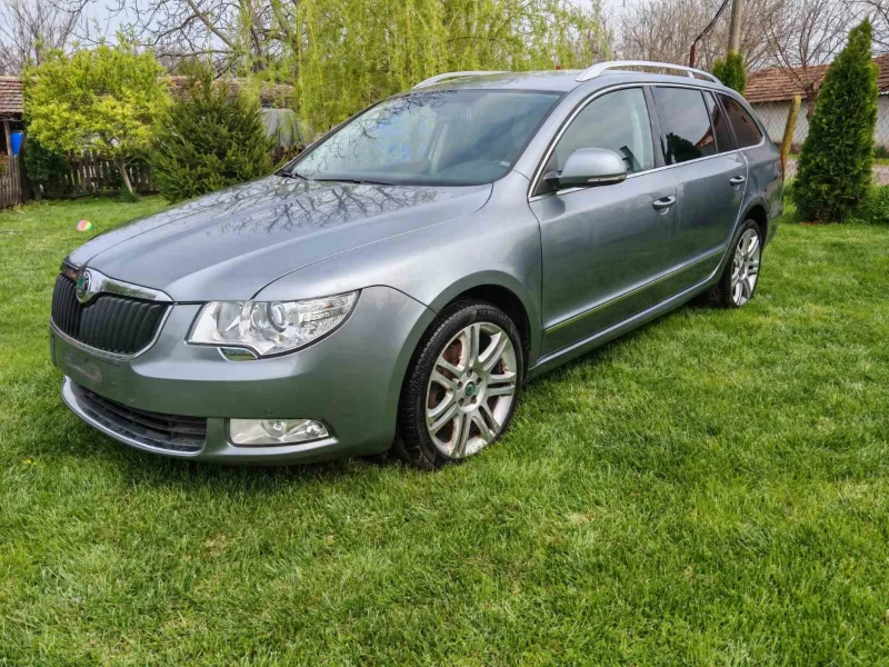 Skoda Superb, снимка 2 - Автомобили и джипове - 51316310