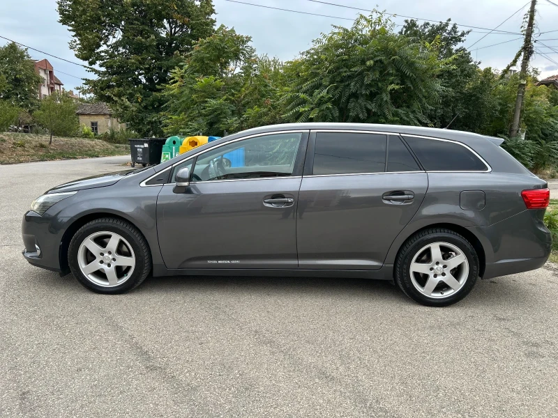 Toyota Avensis D4D, снимка 8 - Автомобили и джипове - 52356732