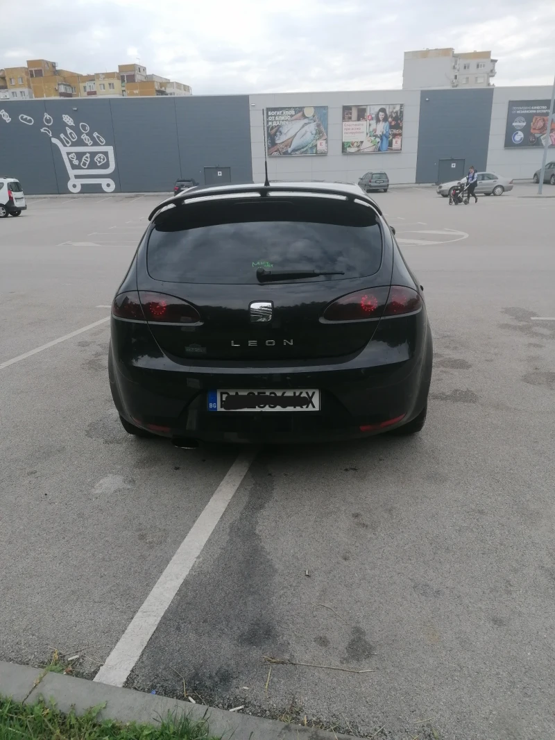 Seat Leon 2.0 16V, снимка 3 - Автомобили и джипове - 52150256